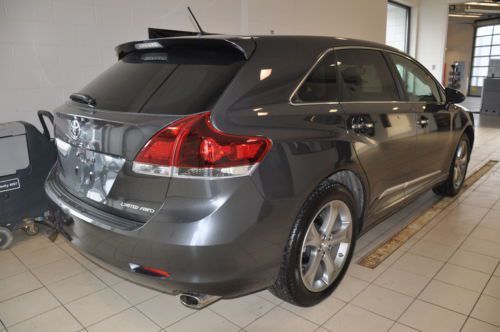 Limited w/Na 3.5L Power Steering Power Brakes Power Door Locks Power Windows, image 25