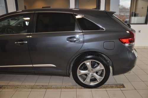 Limited w/Na 3.5L Power Steering Power Brakes Power Door Locks Power Windows, image 52