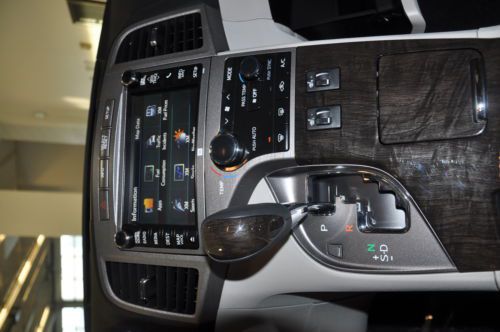 Limited w/Na 3.5L Power Steering Power Brakes Power Door Locks Power Windows, image 71