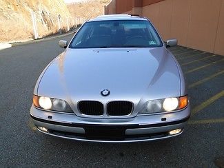2000 silver 528ia!