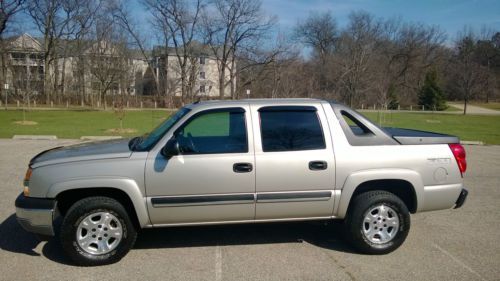 2005 chevrolet avalanche z71..., low mileage od (92,461) excellent condition