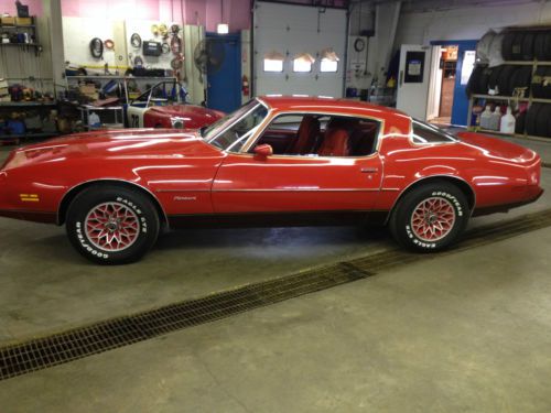 1979  pontiac  firebird  esprit  redbird original  only 58,310 miles