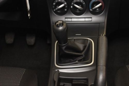 i Sport Manual 2.0L CD Front Wheel Drive Power Steering 4-Wheel Disc Brakes A/C, US $15,850.00, image 18