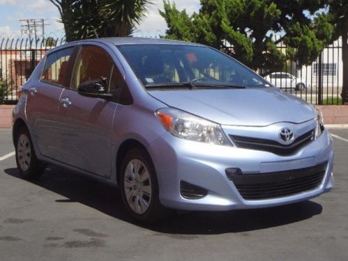 2013 toyota yaris le damaged salvage rebuilder runs!! low miles priced to sell!!