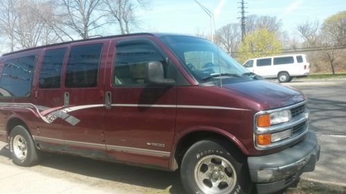 1998 chevrolet express 1500 base standard passenger van 3-door 5.7l