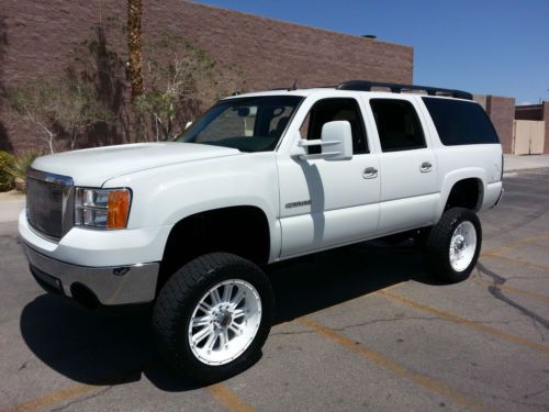 2005 suburban 2500 duramax lbz 4x4