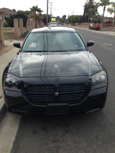 2007 dodge magnum se wagon 4-door 2.7l