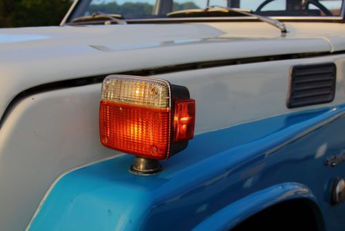 1975 fj55 toyota land cruiser / like new compression 150 psi. / all original.