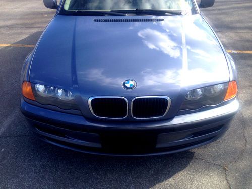 Bmw 323i  no-reserve