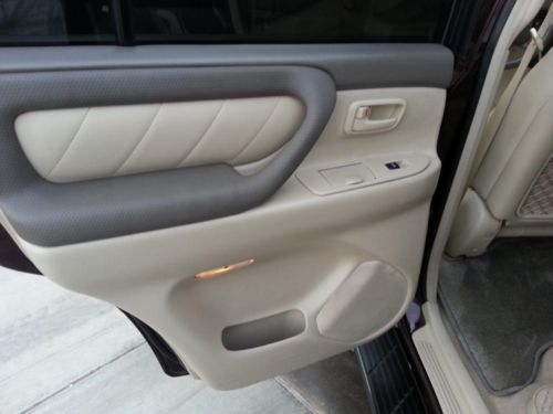 No Reserve .Smoke free, Excellent condition, Clean title, image 12