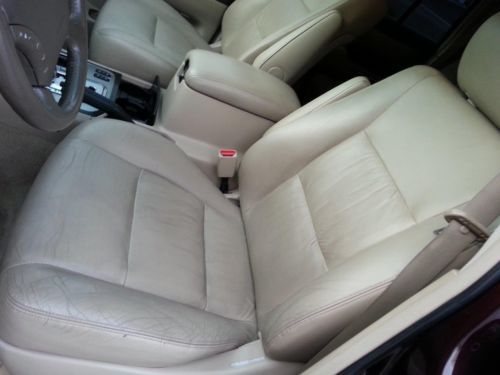 No Reserve .Smoke free, Excellent condition, Clean title, image 14