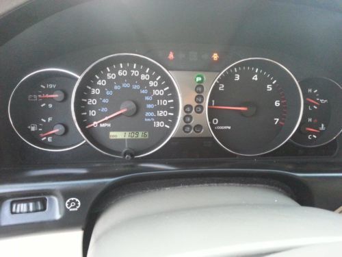 No Reserve .Smoke free, Excellent condition, Clean title, image 38