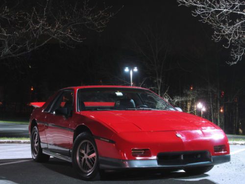 1985 pontiac fiero gt coupe 2-door 2.8l