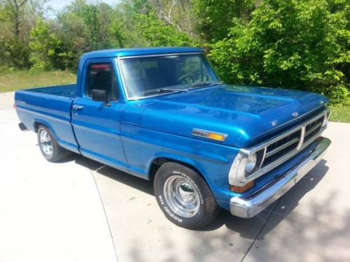 1970 ford f100 short wide bed (excellent shape)