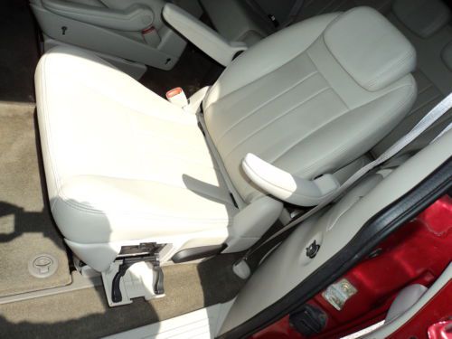 2006 CHRYSLER TOWN COUNTRY TOURING 1OWN TV/DVD LOW MILES NON SMOKER NO RESERVE!, image 19