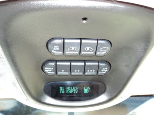 2006 CHRYSLER TOWN COUNTRY TOURING 1OWN TV/DVD LOW MILES NON SMOKER NO RESERVE!, image 29