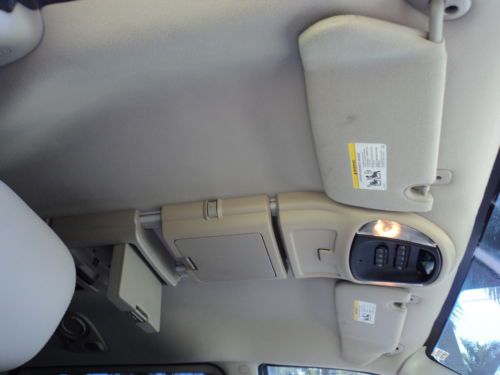 2006 CHRYSLER TOWN COUNTRY TOURING 1OWN TV/DVD LOW MILES NON SMOKER NO RESERVE!, image 31