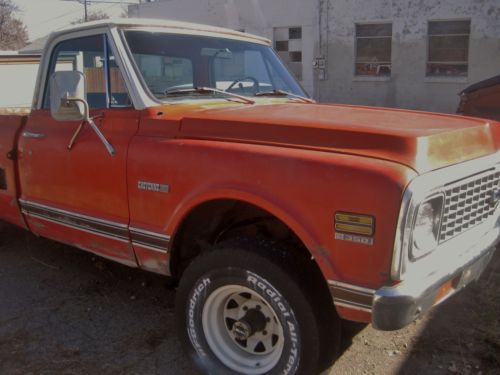 1972 chevrolet c10 cheyenne 4 x 4 pickup 1/2 ton 350 v8 long bed truck
