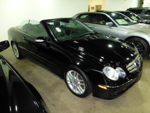 Clk350 2dr convertible, 7-spd, 6-cyl 268 hp hp engine, mpg: 17 city25 highway