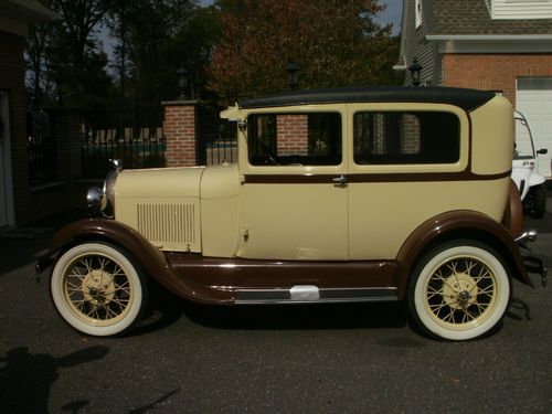 1929 ford model a sedan