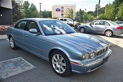 2005 xj8l low miles like new