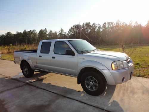 2004 nissan frontier xe crew cab pickup 4-door 3.3l