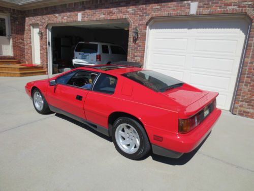 1988 lotus turbo esprit, 21,000 miles, excellent condition,