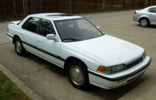 1990 acura legend l sedan 4-door 2.7l