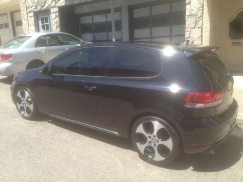 2011 volkswagen gti gti hatchback 2-door 2.0l