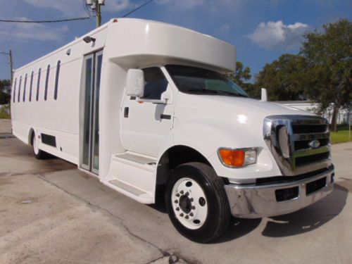 2009 ford f650 extradition 26 passenger prisoner transport mini shuttle bus