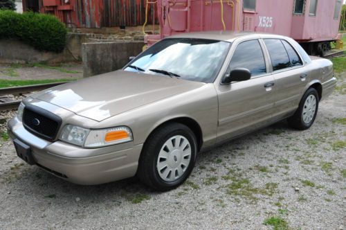 2010 ford crown victoria police interceptor, unmarked, 33k miles!!! 118 hours!!!