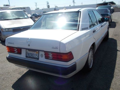 1989 Mercedes 190E, NO RESERVE, image 2