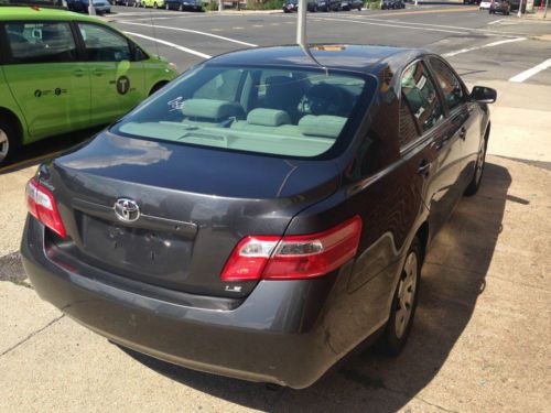 2007 Toyota Camry LE Sedan 4-Door 2.4L, image 4