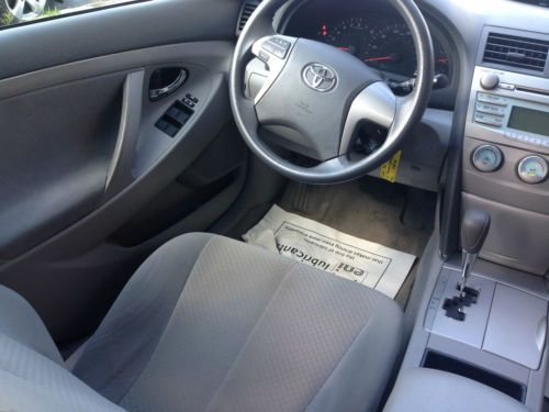 2007 Toyota Camry LE Sedan 4-Door 2.4L, image 9