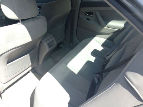 2007 Toyota Camry LE Sedan 4-Door 2.4L, image 15