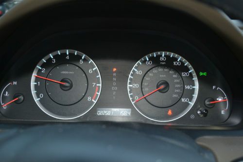 2010 Honda Accord EX-L Black w Tan Leather 22600 Miles Fully Loaded Auto NICE!!, image 2