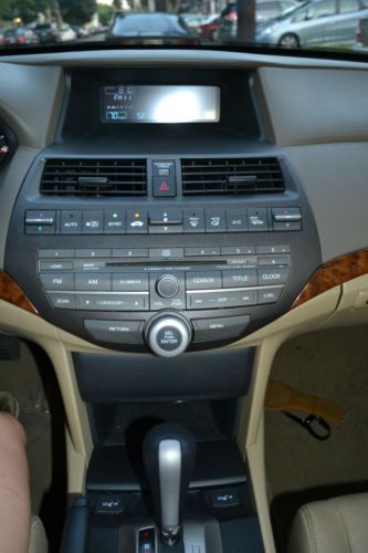 2010 Honda Accord EX-L Black w Tan Leather 22600 Miles Fully Loaded Auto NICE!!, image 3