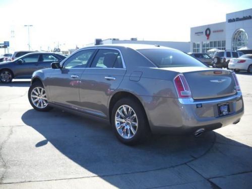 2014 chrysler 300c base