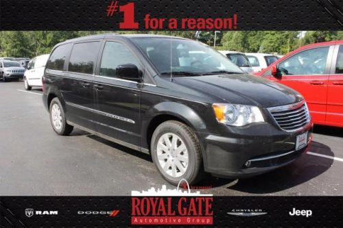 2014 chrysler town & country touring