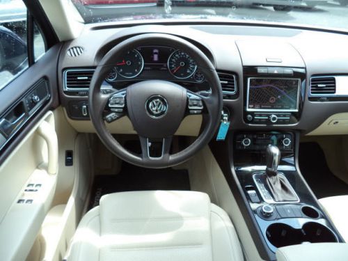 2012 Volkswagen Touareg TDI Sport, US $34,995.00, image 5