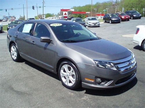 2012 ford fusion se