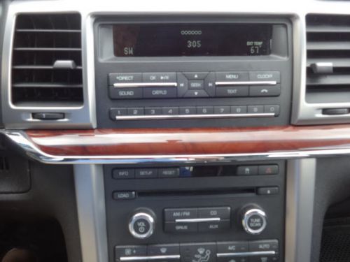 2010 lincoln mkz base