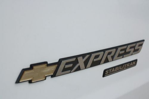 2014 chevrolet express 3500 lt