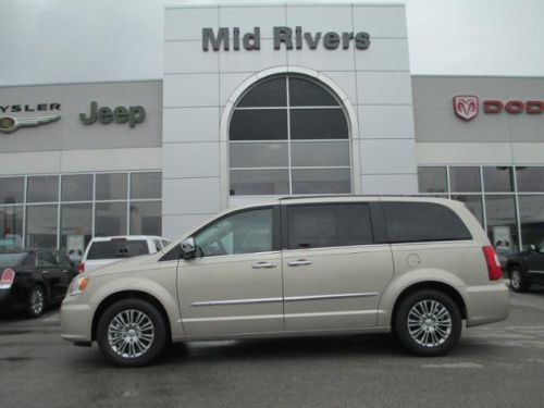 2014 chrysler town & country touring-l