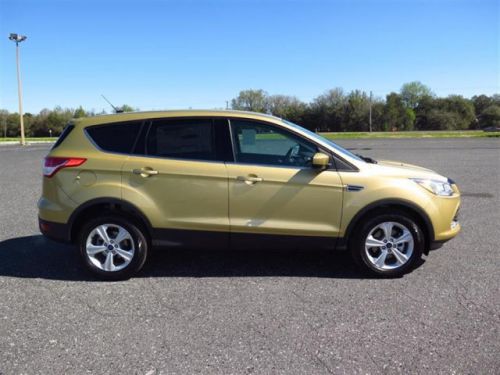 2014 ford escape se