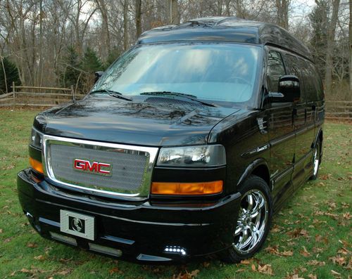 2008 gmc awd express hi top explorer van very low miles exceptional condition