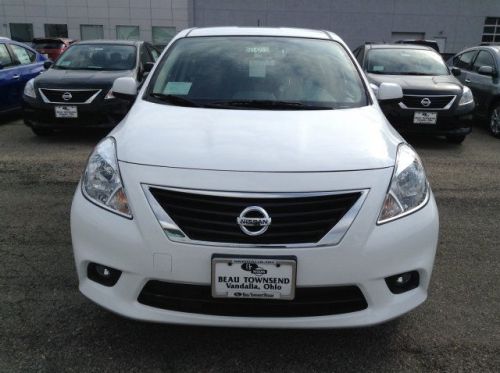 2014 nissan versa sl