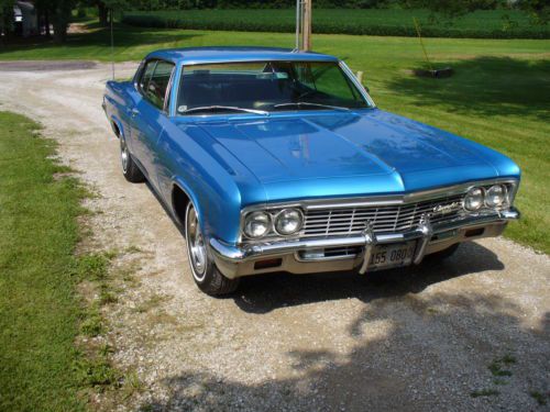 1966 chevrolet caprice base hardtop 2-door 5.3l