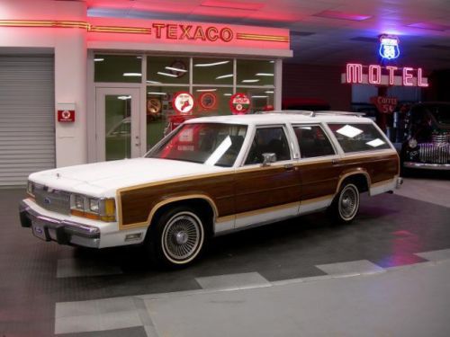 1988 ford club wagon ltd country squire
