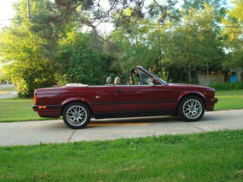 1992 bmw 325i e30 convertible 2-door 2.5l